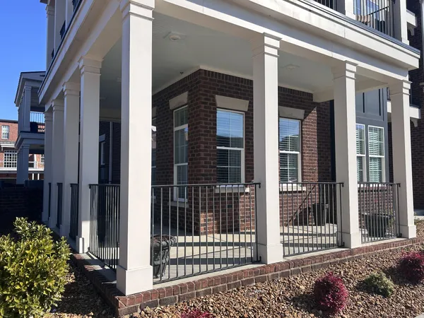 $494,900 | 2089 Branford Place, Unit 101, Thompson's Station, TN 37179