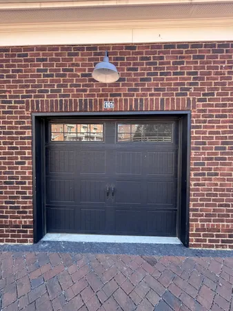 $494,900 | 2089 Branford Place, Unit 101, Thompson's Station, TN 37179