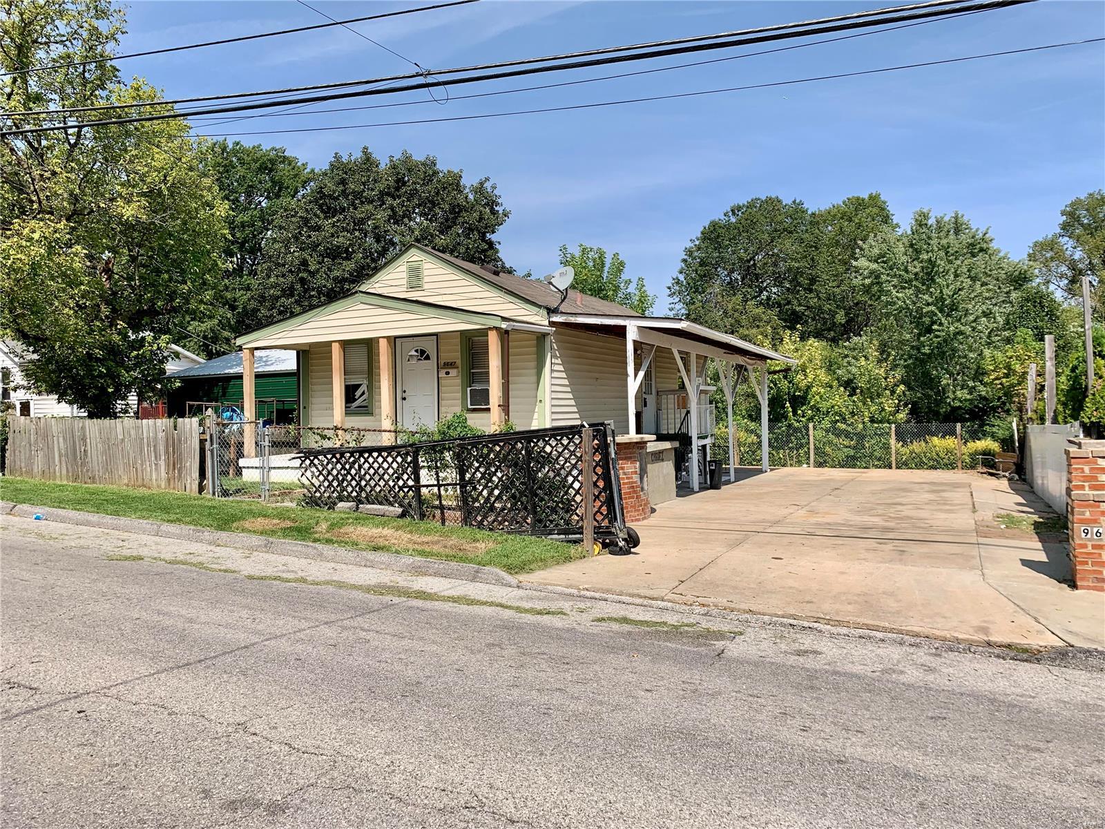 9647 Breckenridge Road St. Louis, MO 63114 - Photo 6 of 9 Gallery Image 6