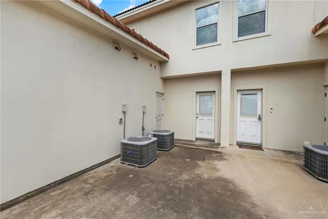 a view of room and storage