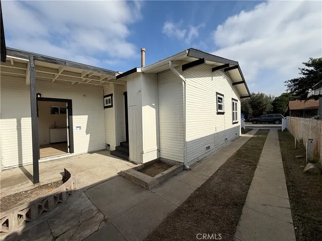 $775,000 | 5493 Cerritos Avenue, Long Beach, CA 90805