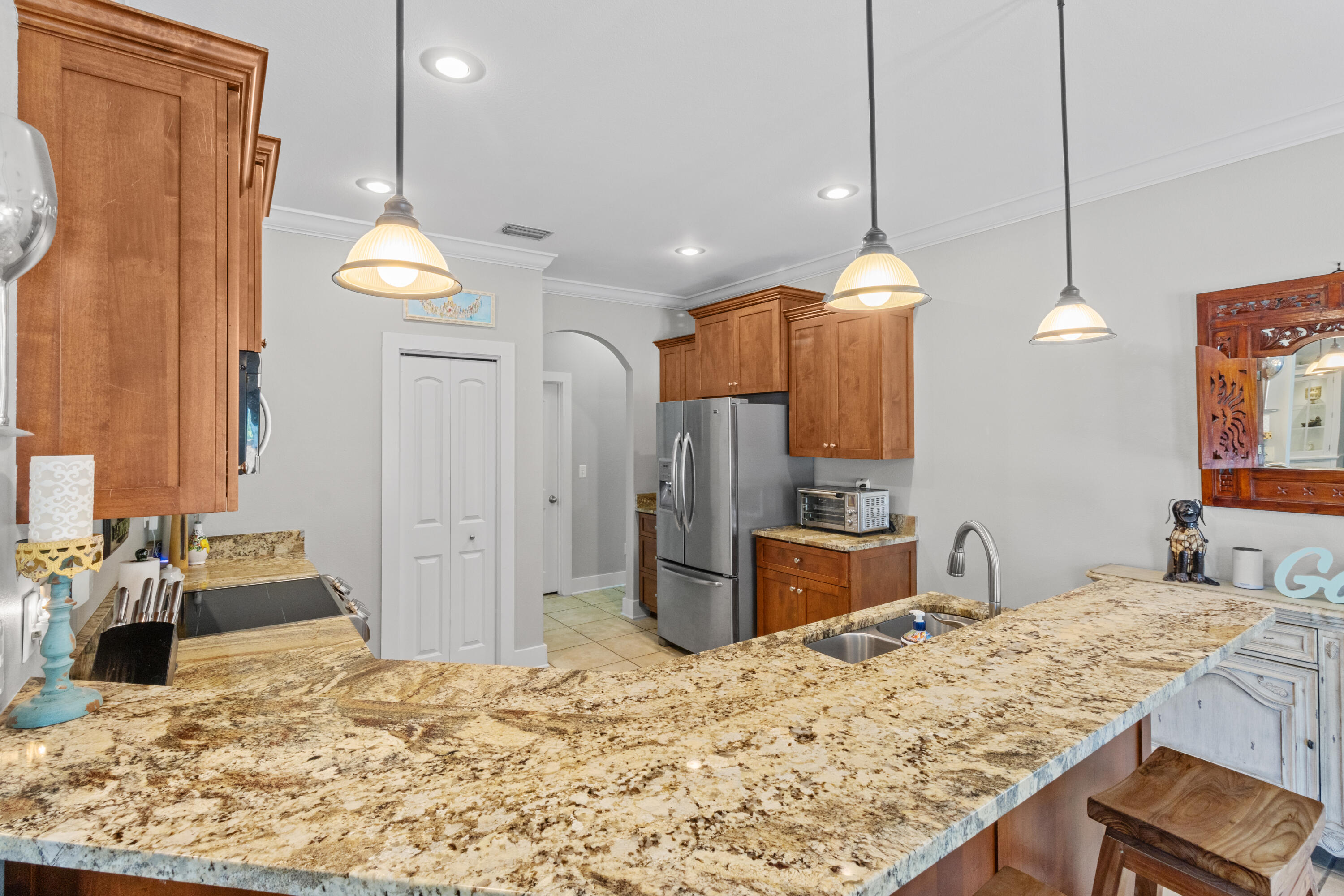 379 North Holiday Road Miramar Beach, FL 32550 - Photo 46 of 76 Breakfast Bar