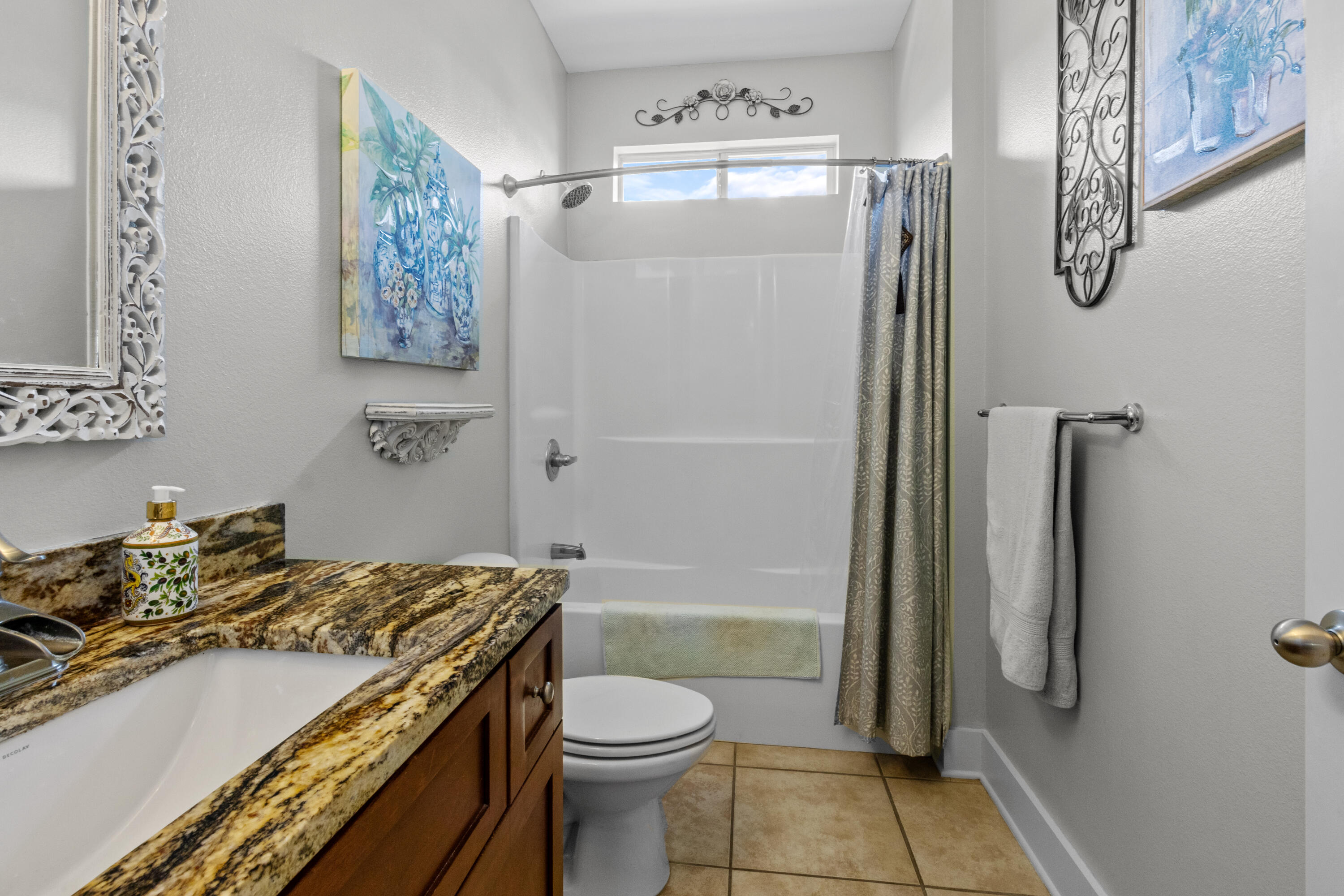 379 North Holiday Road Miramar Beach, FL 32550 - Photo 64 of 76 Guest Bath