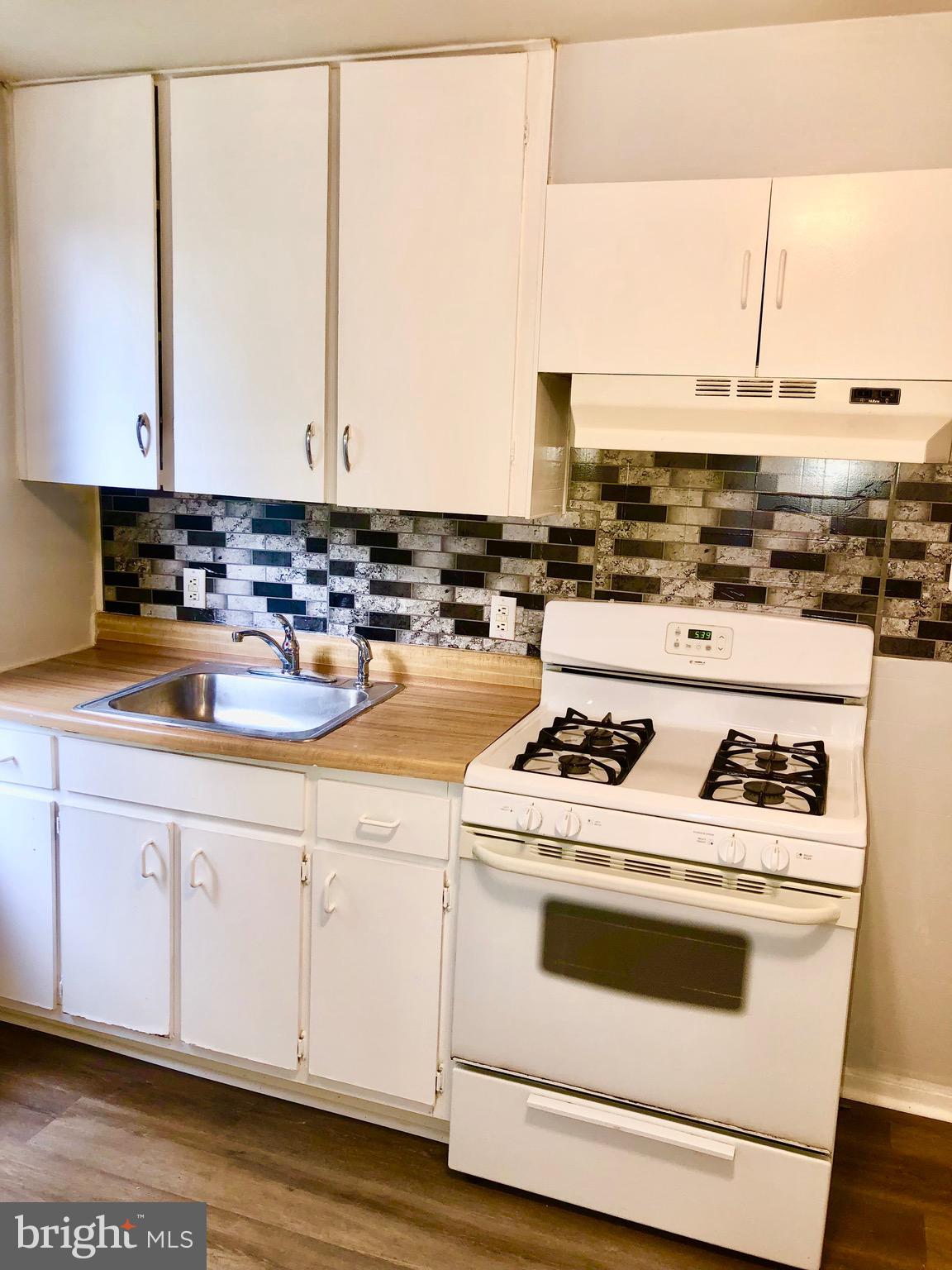 430 Poplar Street, Unit B Delanco, NJ 08075 - Photo 2 of 8
