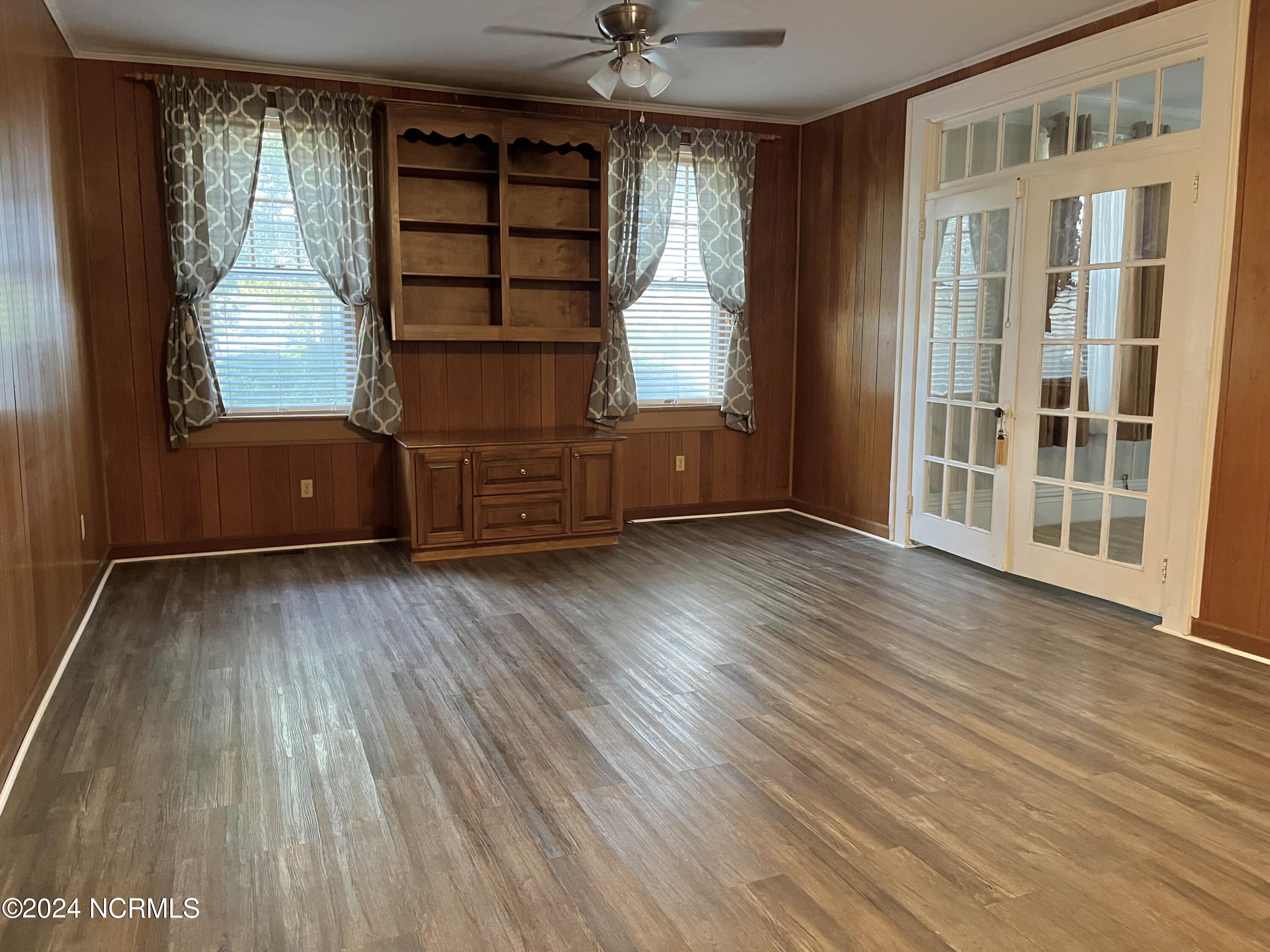 9069 Highway 130 Maxton, NC 28364 - Photo 27 of 45 9