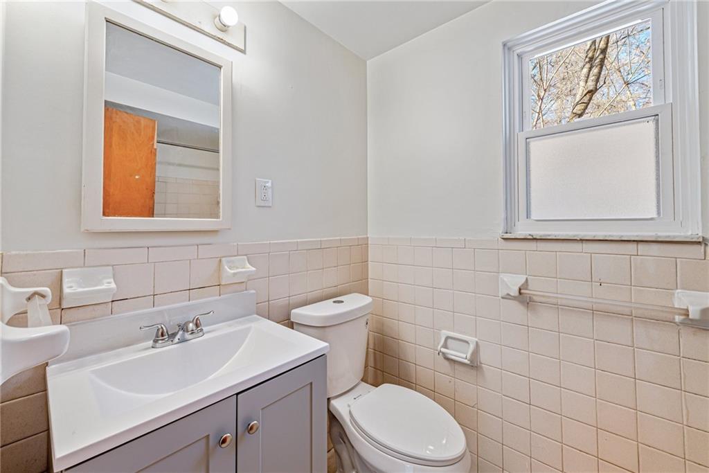 518 Long Road Pittsburgh, PA 15235 - Photo 19 of 30 Gallery Image 19