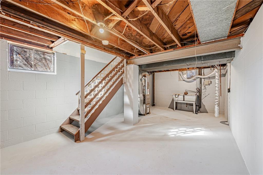 518 Long Road Pittsburgh, PA 15235 - Photo 22 of 30 Gallery Image 22