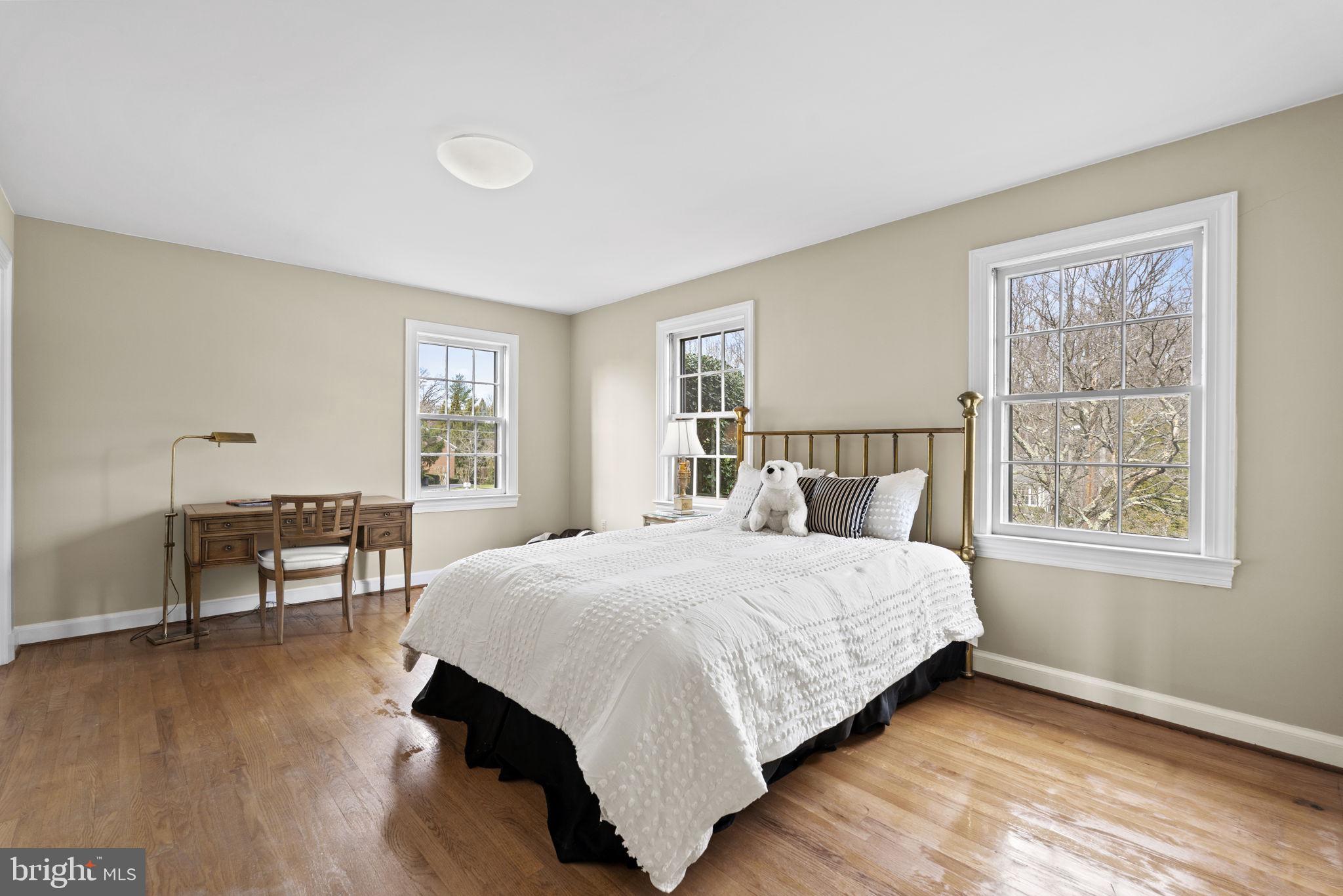 10011 Kendale Road Potomac, MD 20854 - Photo 22 of 32 Gallery Image 22