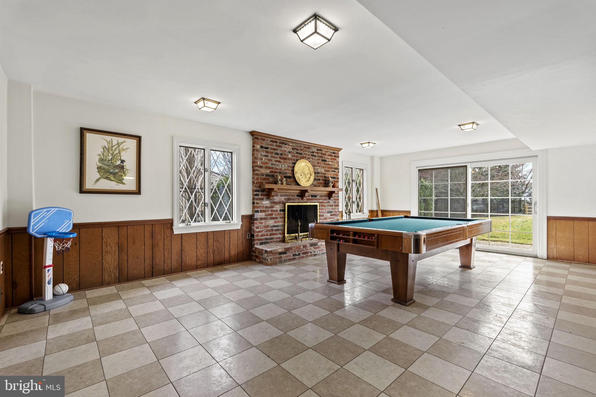 10011 Kendale Road Potomac, MD 20854 - Photo 26 of 32 Gallery Image 26
