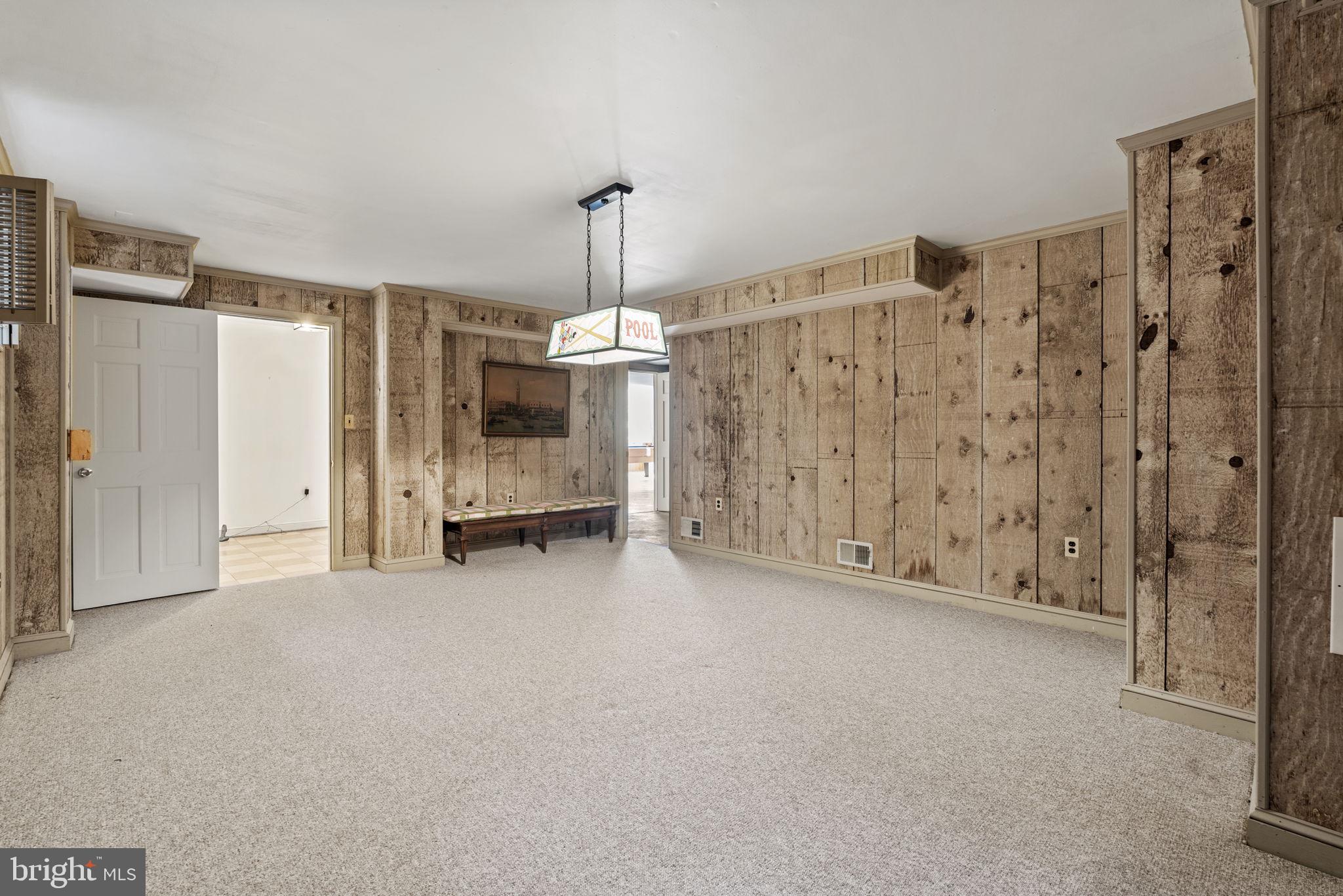 10011 Kendale Road Potomac, MD 20854 - Photo 27 of 32 Gallery Image 27
