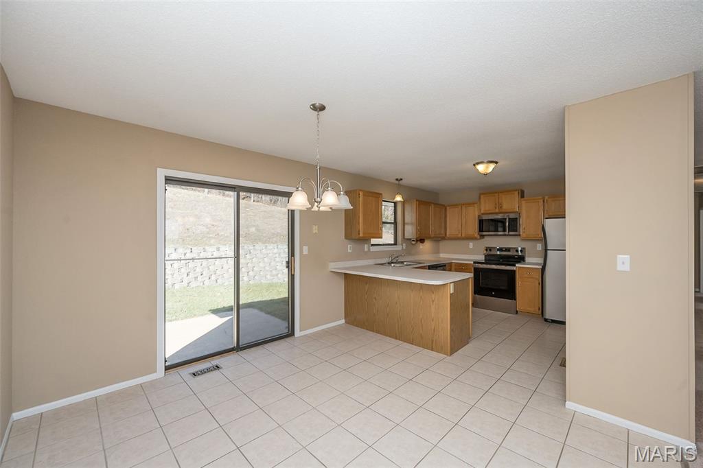 3263 Rosedale Drive Arnold, MO 63010 - Photo 13 of 59