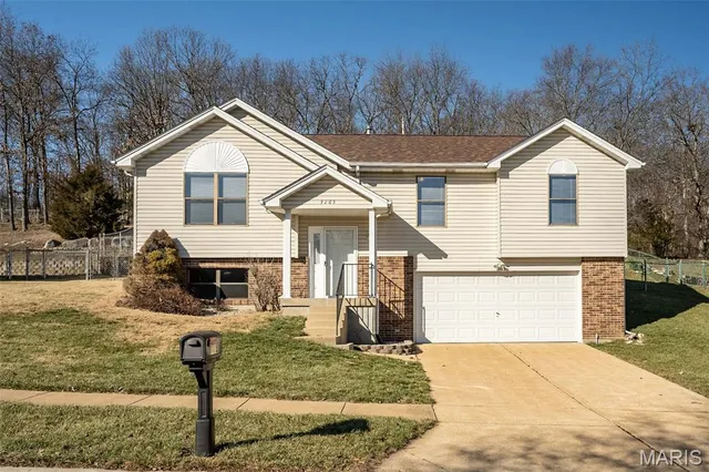 $289,900 | 3263 Rosedale Drive, Arnold, MO 63010