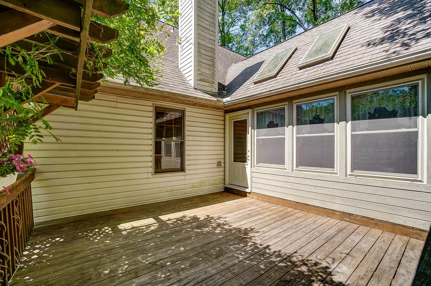 667 Ridenour Road Columbus, OH 43230 - Photo 52 of 66