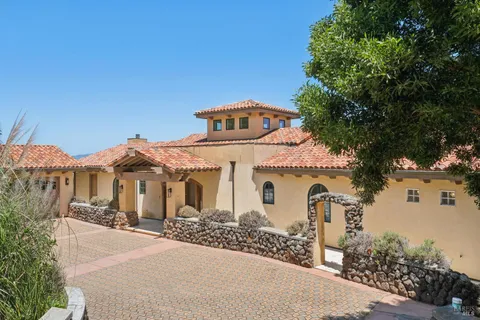 $12,000,000 | 3680 Paradise Drive, Tiburon, CA 94920