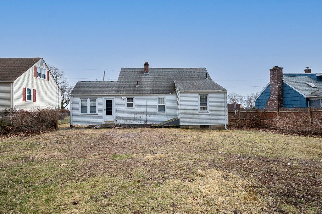 9 Claridge Road Worcester, MA 01606 - Photo 18 of 21