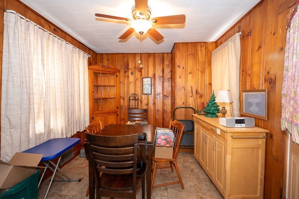 9 Claridge Road Worcester, MA 01606 - Photo 6 of 21