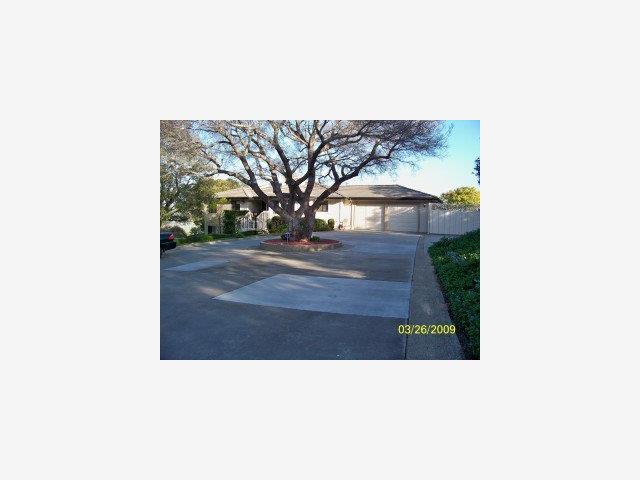 18387 Meadow Ridge Road Salinas, CA 93907 - Photo 2 of 9 Gallery Image 2
