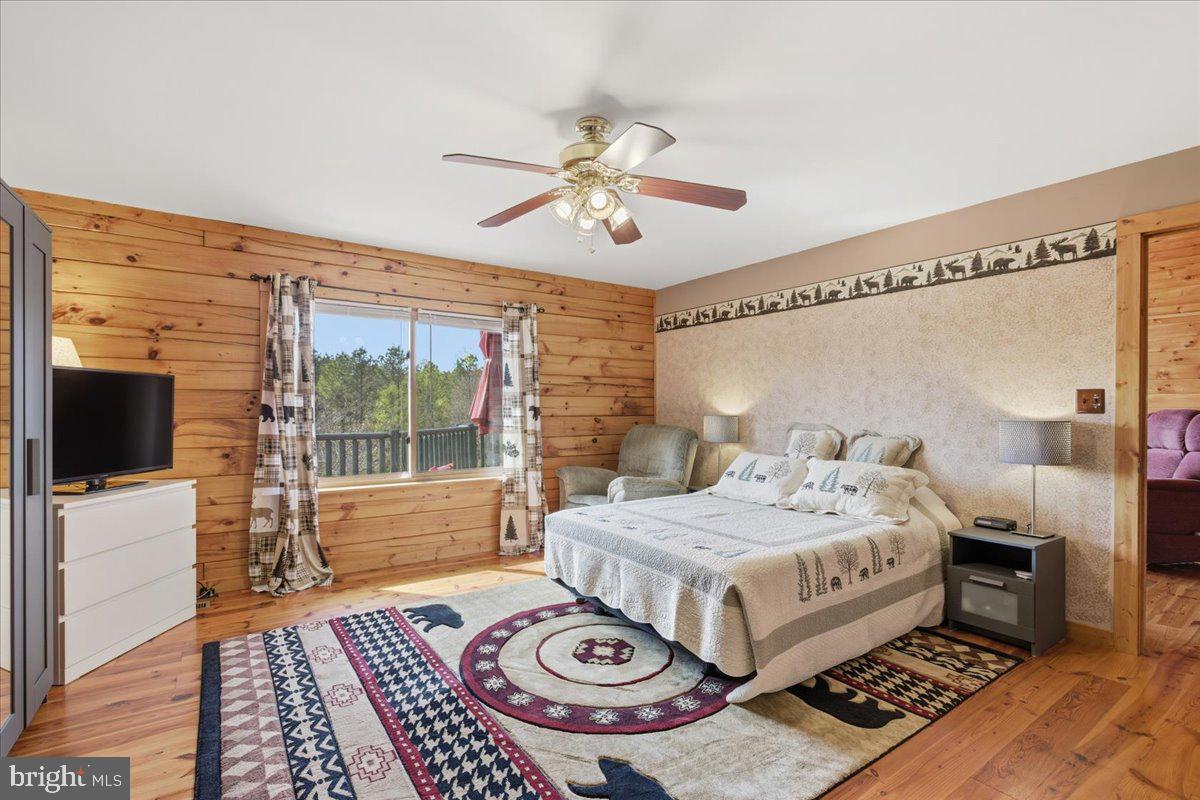 15240 Sheads Mountain Road Rixeyville, VA 22737 - Photo 27 of 70 Primary Bedroom
