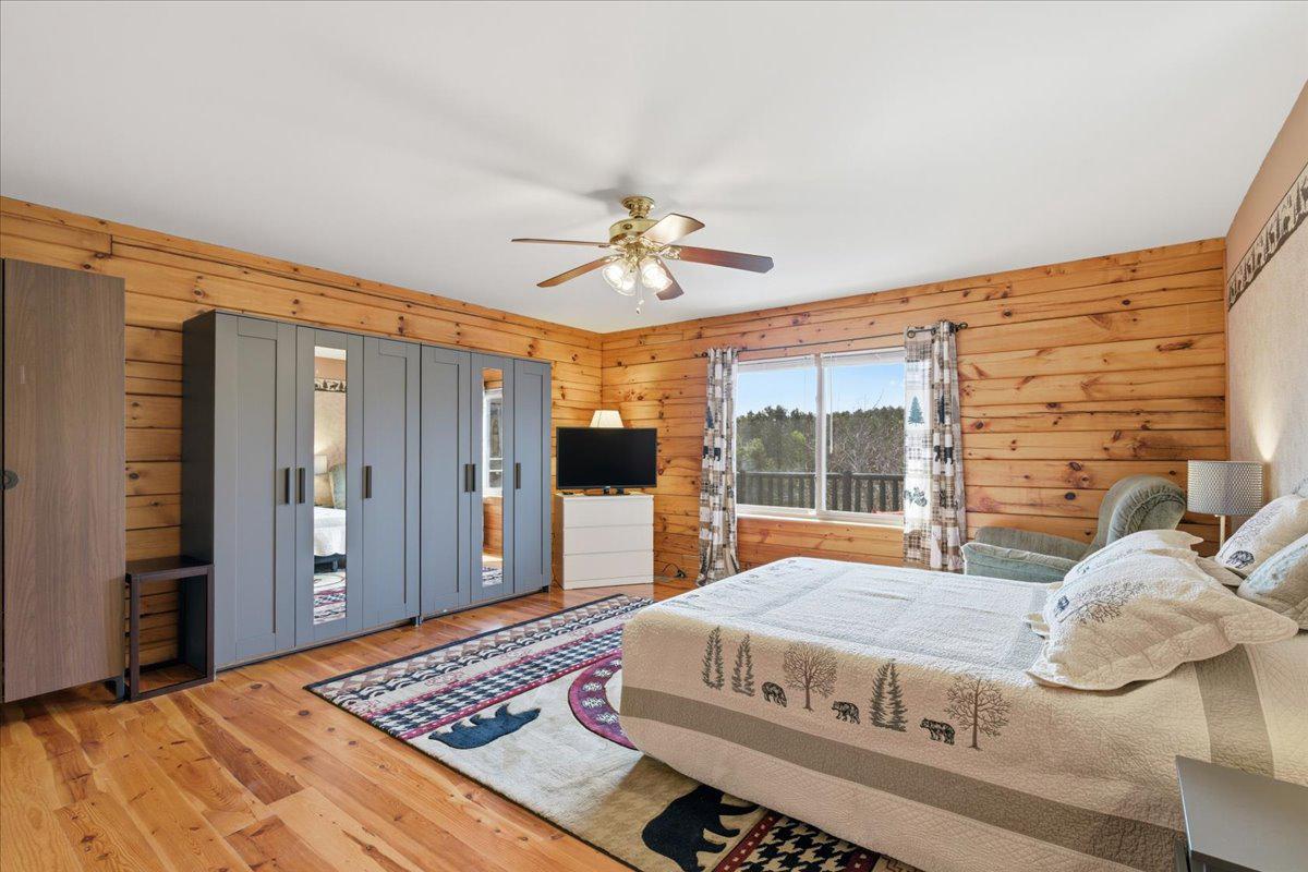 15240 Sheads Mountain Road Rixeyville, VA 22737 - Photo 28 of 70 Primary Bedroom