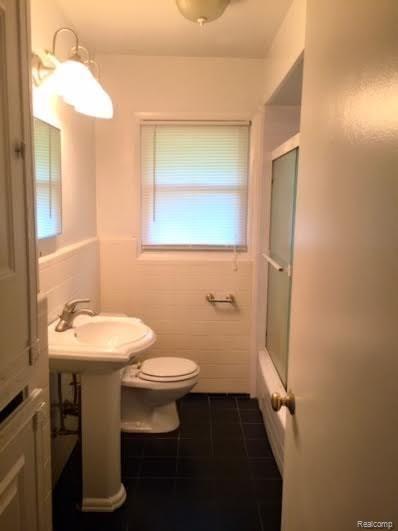 18240 Stephens Road Eastpointe, MI 48021 - Photo 7 of 7