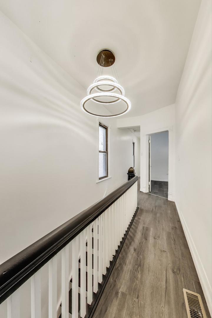 928 East 46th Street Chicago, IL 60653 - Photo 15 of 28