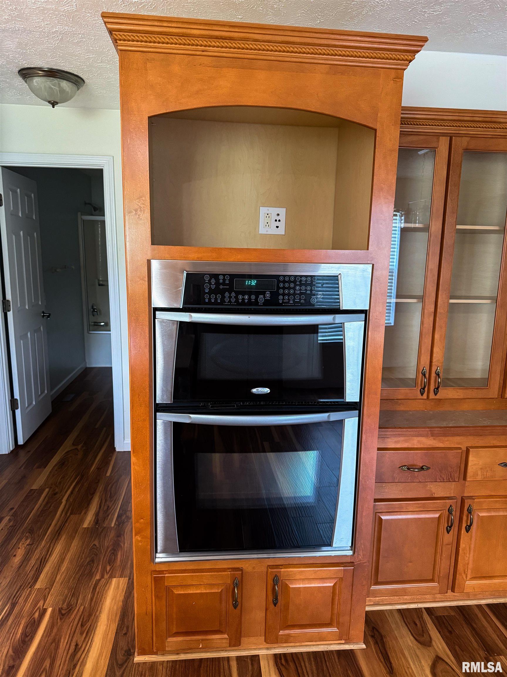 8860 Shawnee Hill Road Shawneetown, IL 62984 - Photo 8 of 14