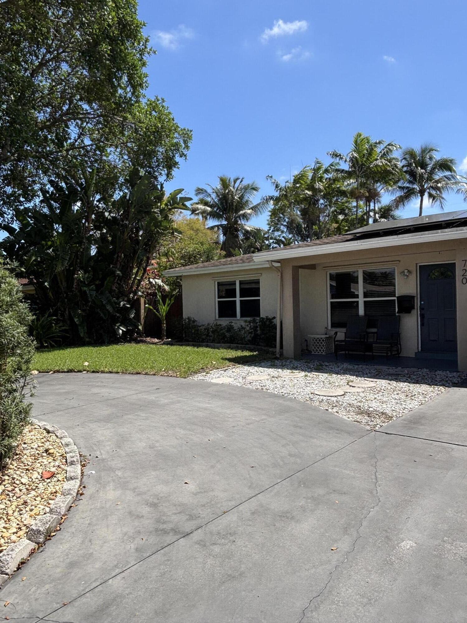720 Northeast 7th Street Pompano Beach, FL 33060 - Photo 11 of 35 IMG_3588