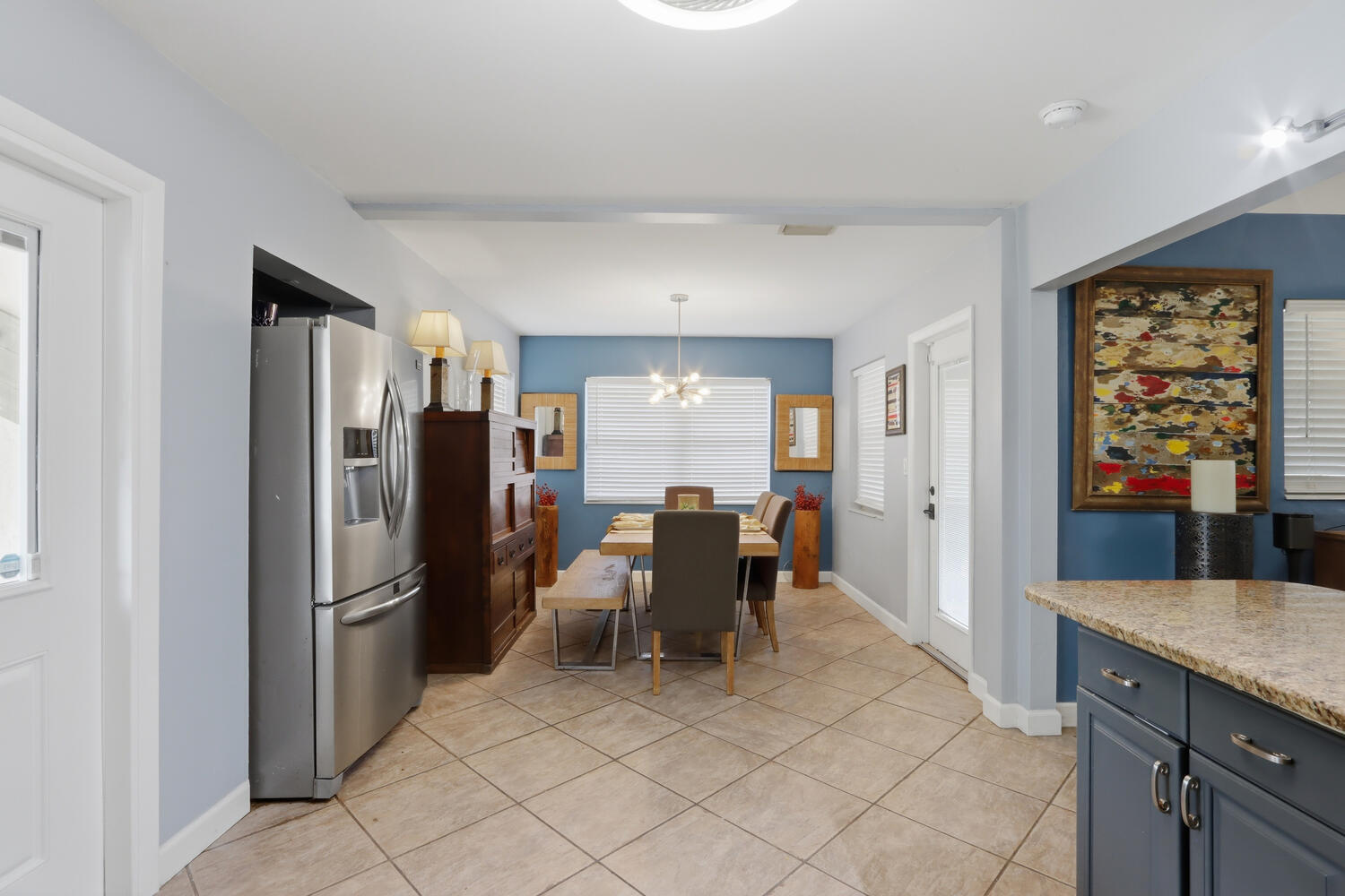 720 Northeast 7th Street Pompano Beach, FL 33060 - Photo 19 of 35 Kitchen Dining Area-015-013-1500x1000
