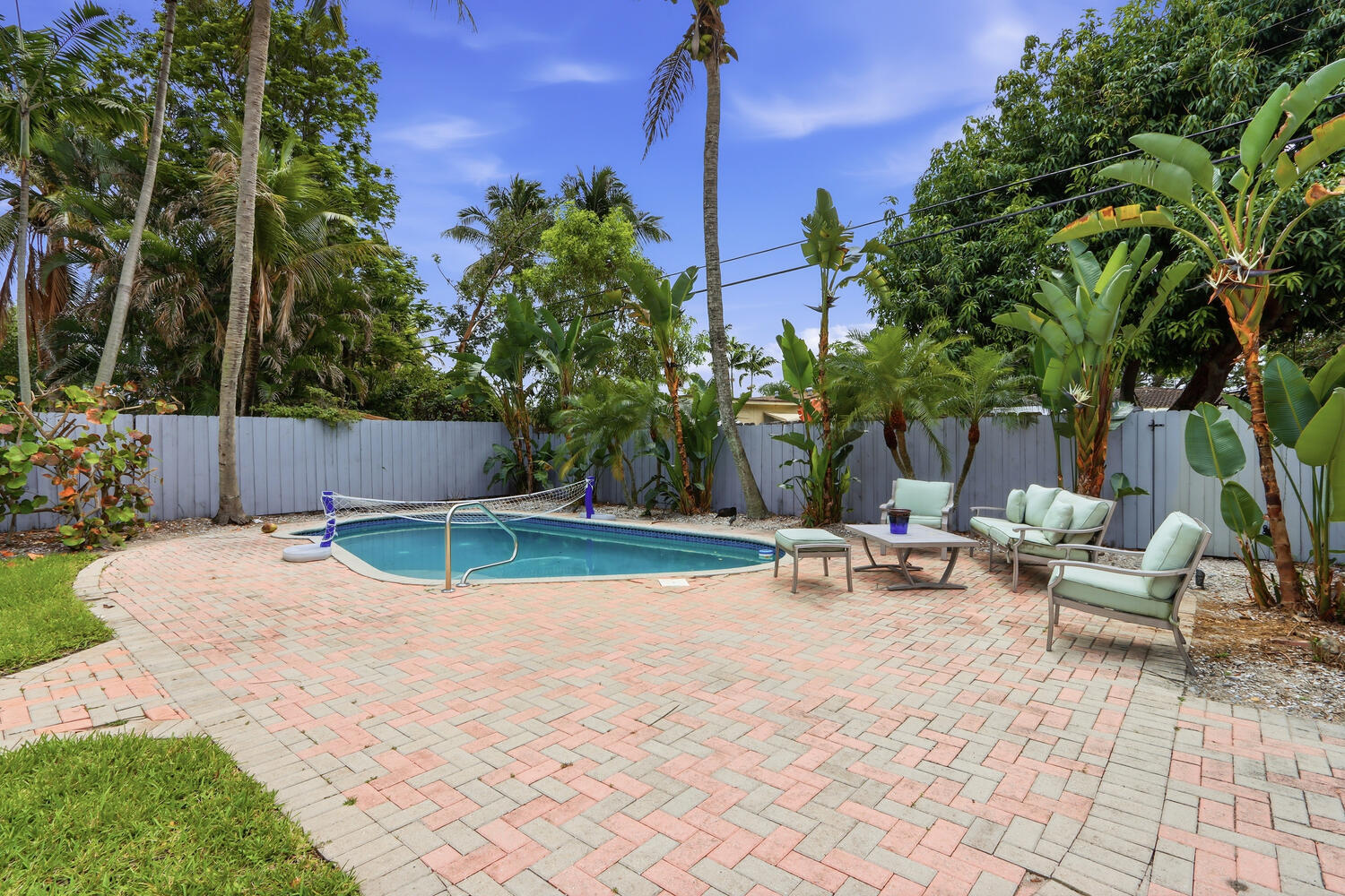 720 Northeast 7th Street Pompano Beach, FL 33060 - Photo 32 of 35 Pool Area-031-027-1500x1000