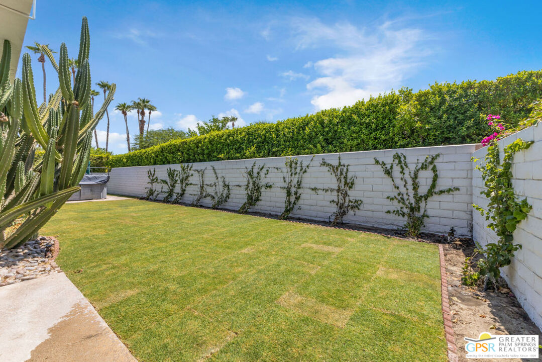 12 Santa Clara Drive Rancho Mirage, CA 92270 - Photo 30 of 34 a view of outdoor space and yard