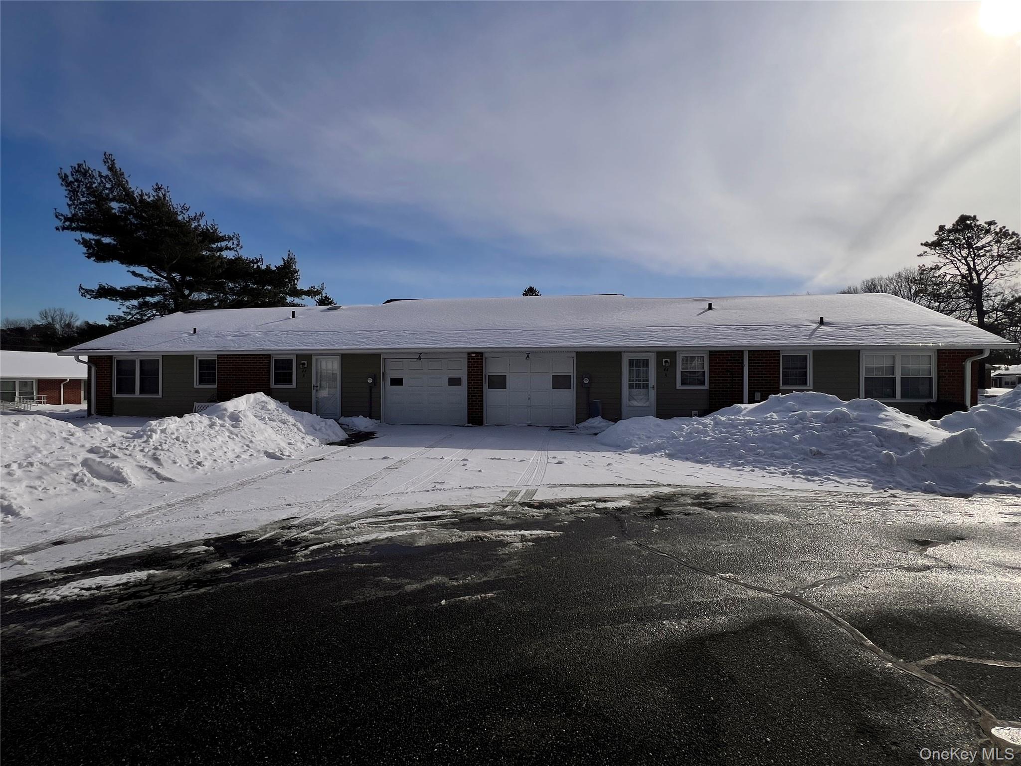 44 B Trent Court, Unit B Ridge, NY 11961 - Photo 15 of 19