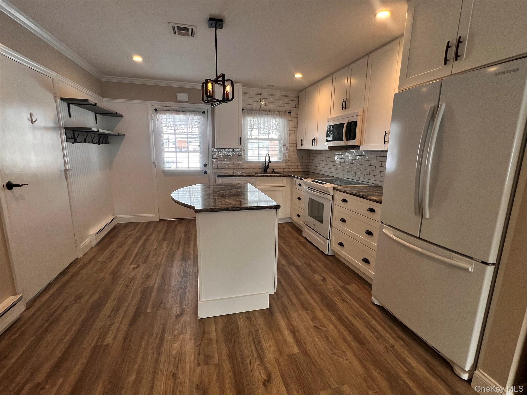 44 B Trent Court, Unit B Ridge, NY 11961 - Photo 9 of 19