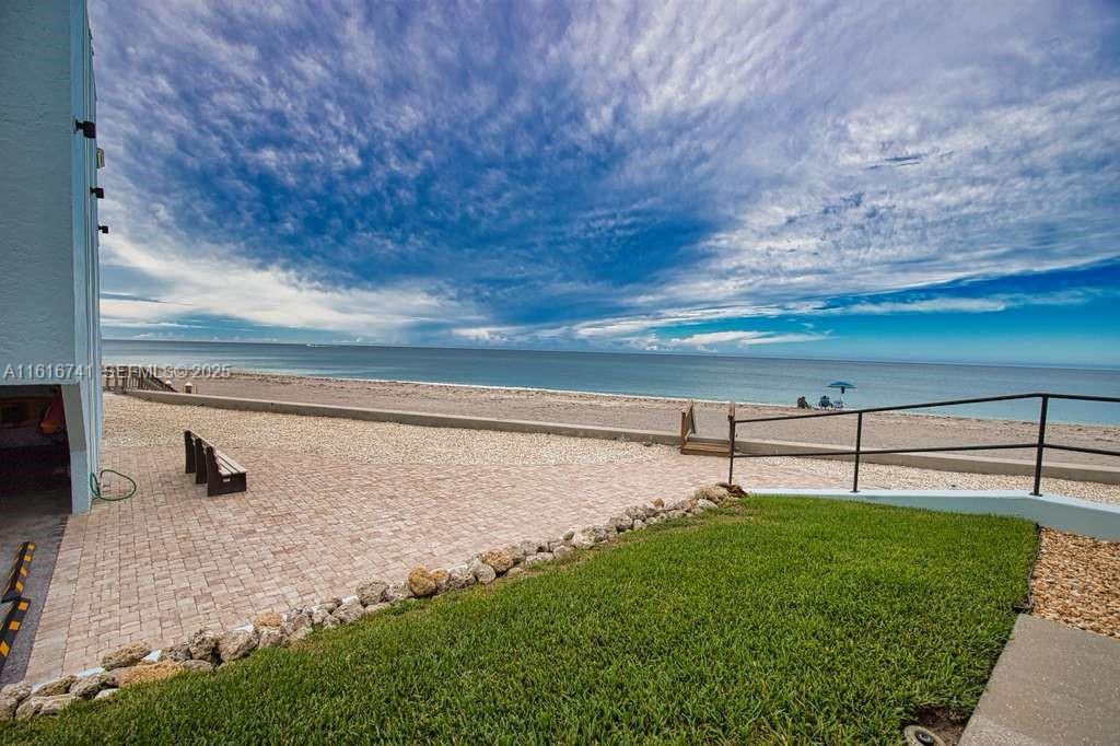 2810 North Beach Road, Unit D108 Englewood, FL 34223 - Photo 33 of 44 a view of a outdoor space