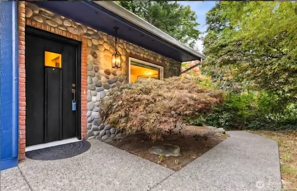 $599,000 | 1347 Pear Street Northeast, Olympia, WA 98506