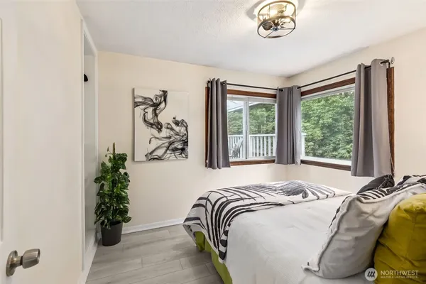 $599,000 | 1347 Pear Street Northeast, Olympia, WA 98506