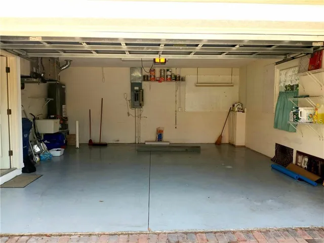 a view of a storage & utility room