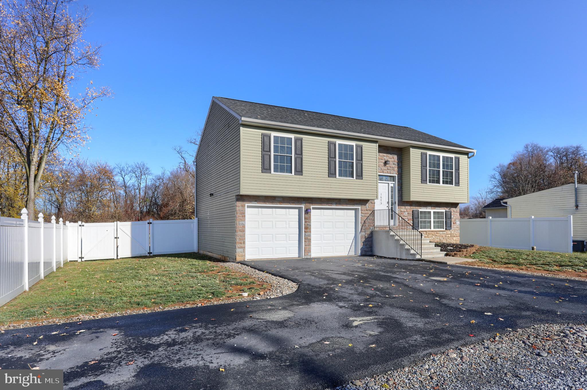 1675 Turnpike Road Elizabethtown, PA 17022 - Photo 2 of 35 Lots of parking