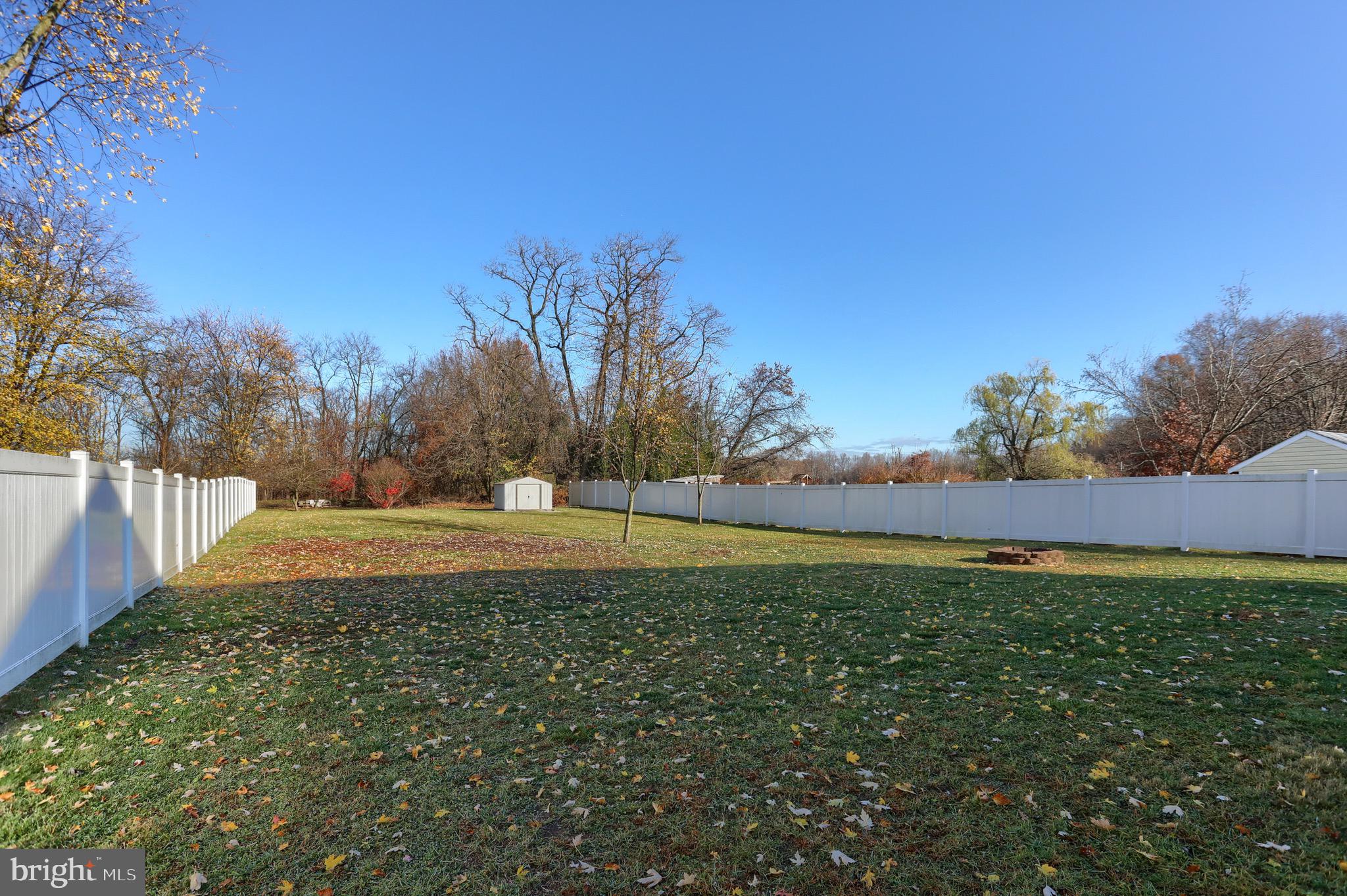 1675 Turnpike Road Elizabethtown, PA 17022 - Photo 3 of 35 Private backyard