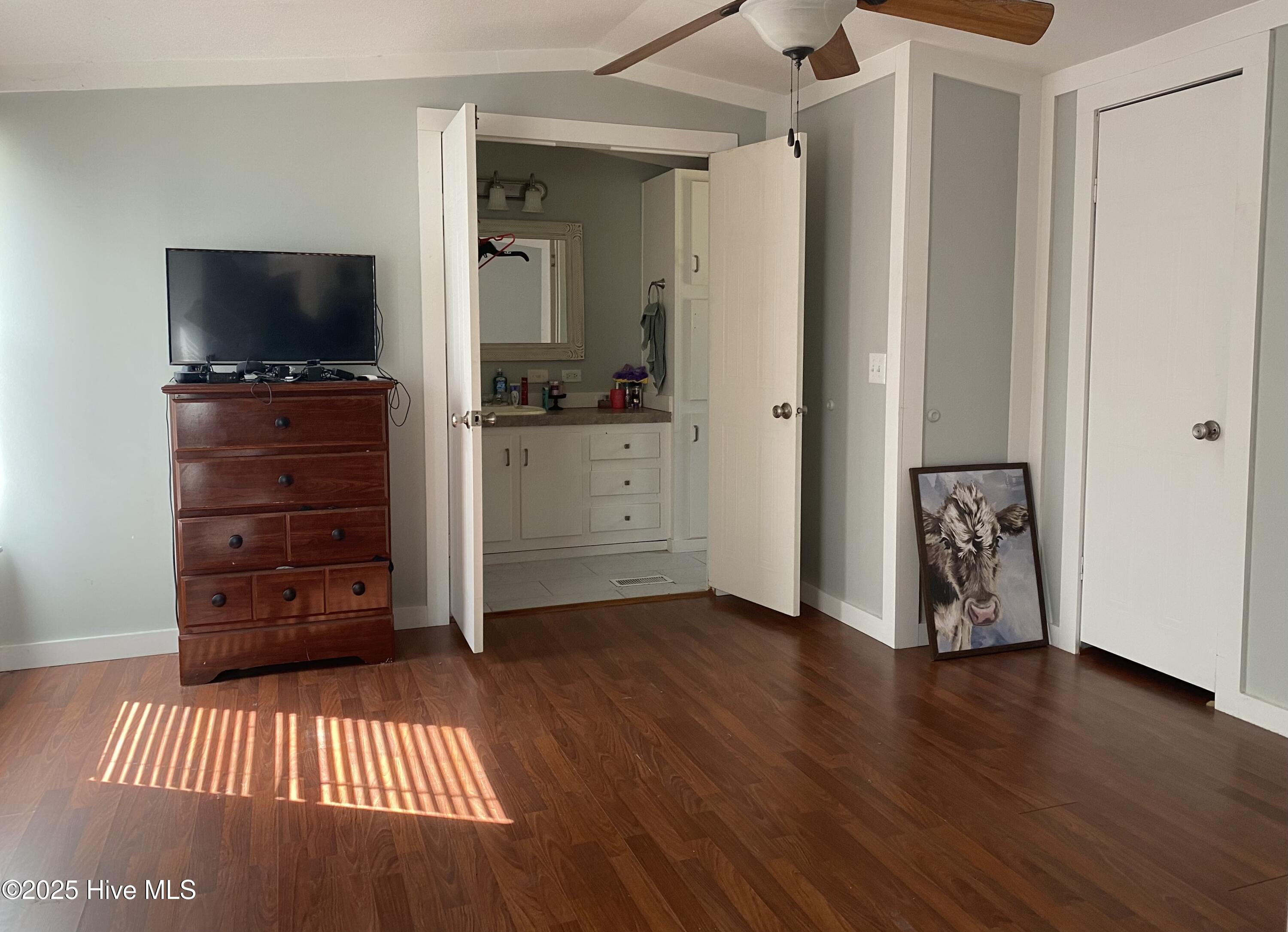 1844 Cool Springs Road Carthage, NC 28327 - Photo 6 of 35 owner's suite