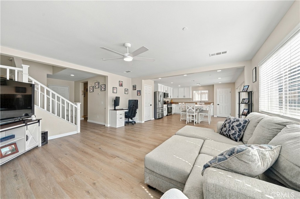 34001 Corktree Road Lake Elsinore, CA 92532 - Photo 9 of 45 Gallery Image 9