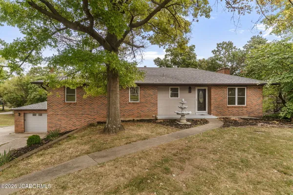 $399,900 | 4930 Rainbow Drive, Jefferson City, MO 65109