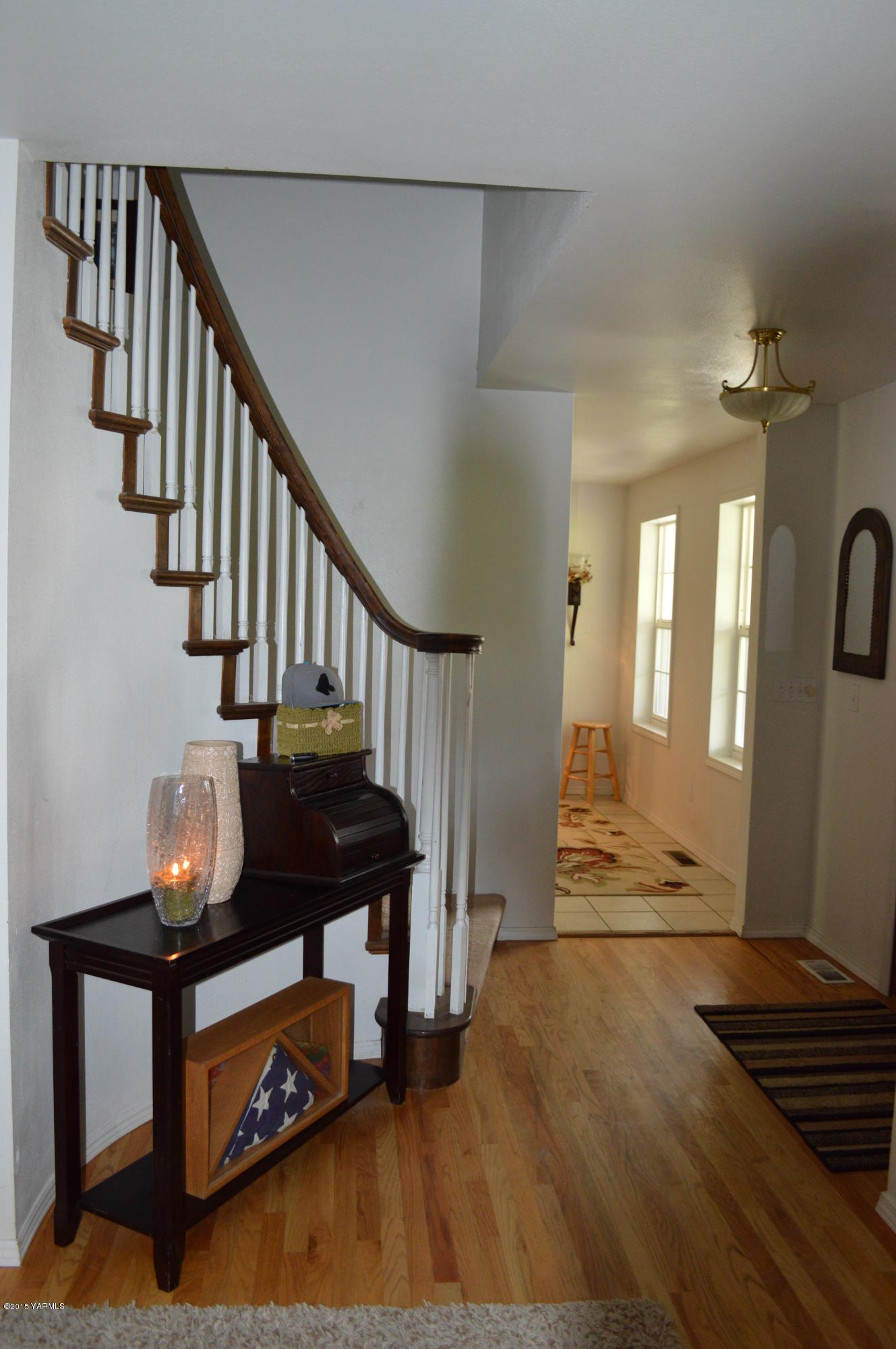 6702 Mieras Road Yakima, WA 98901 - Photo 3 of 19 Entry