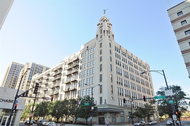 758 North Larrabee Street, Unit 515 Chicago, IL 60654 - Photo 1 of 18