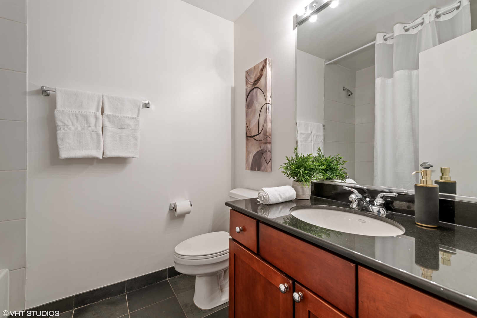 758 North Larrabee Street, Unit 515 Chicago, IL 60654 - Photo 15 of 18