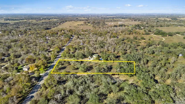 $140,000 | 181 Marbach Road, Somerset, TX 78069