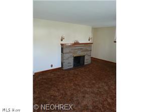 5592 Oberlin Road Amherst, OH 44001 - Photo 7 of 20 Gallery Image 7