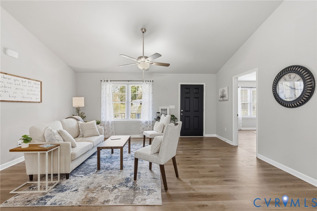 10541 Lunswood Road Chester, VA 23831 - Photo 9 of 29 Gallery Image 9