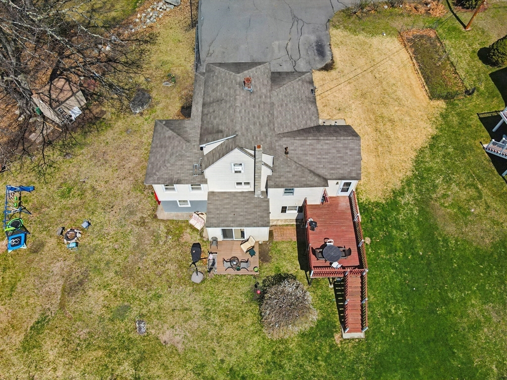 61 Ruth Avenue Dracut, MA 01826 - Photo 24 of 41
