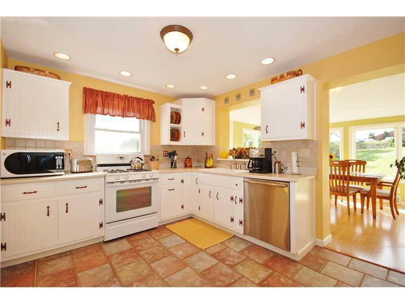 406 Nicholson Road Sewickley, PA 15143 - Photo 2 of 25 Kitchen.
