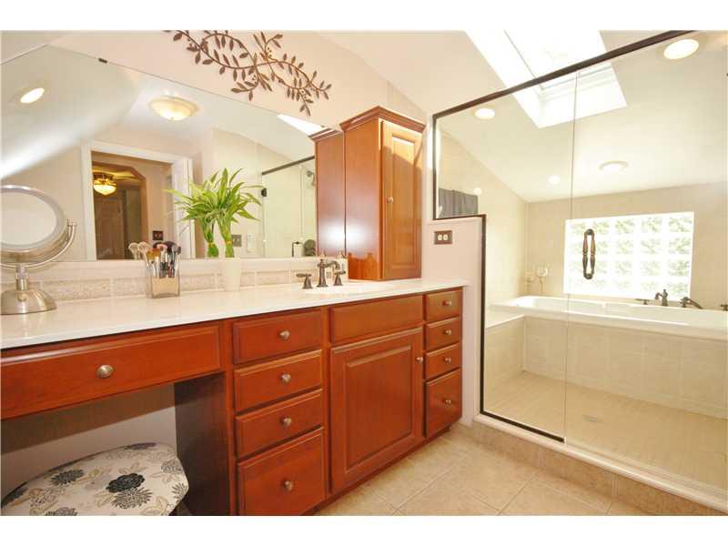 406 Nicholson Road Sewickley, PA 15143 - Photo 14 of 25 Master Bath/Spa.